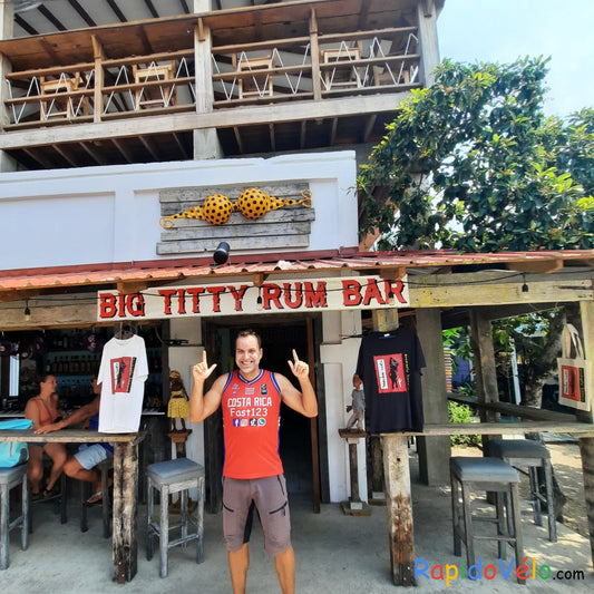 Big Titty Rum Bar (I Don’t Understand English)