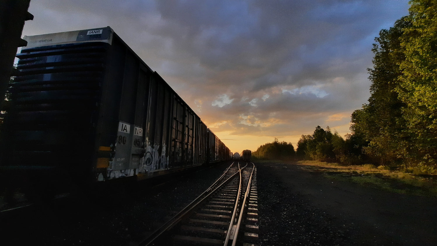 Aube Et Train Du 6 Juin 2021 (Vue Rr1) 5H39