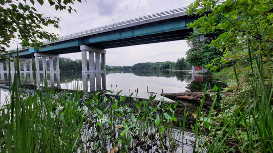 Trouve Les Déchets Du Jour Près Pont Jacques Cartier De Sherbrooke 19 Juillet 2021  (Vue K1)