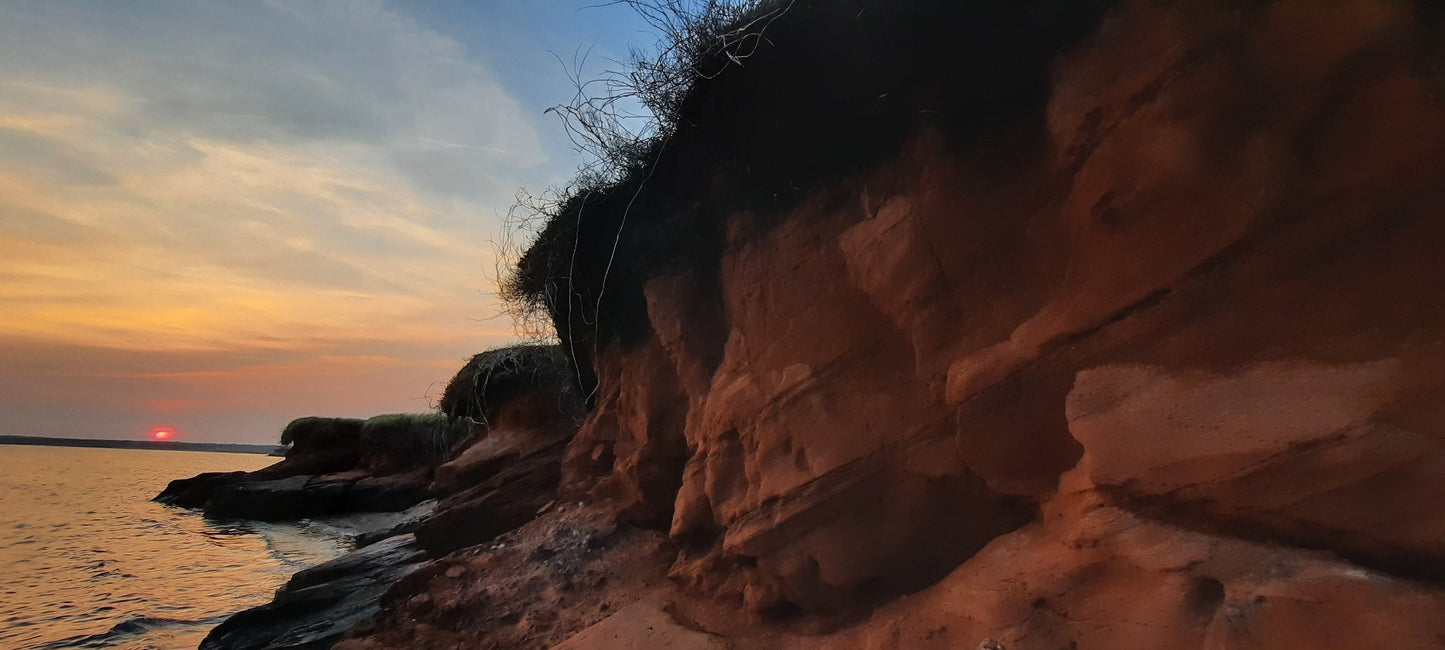 Dernier Coucher De Soleil 10 Août 2021 Parc Gros-Cap Îles-De-La-Madeleine