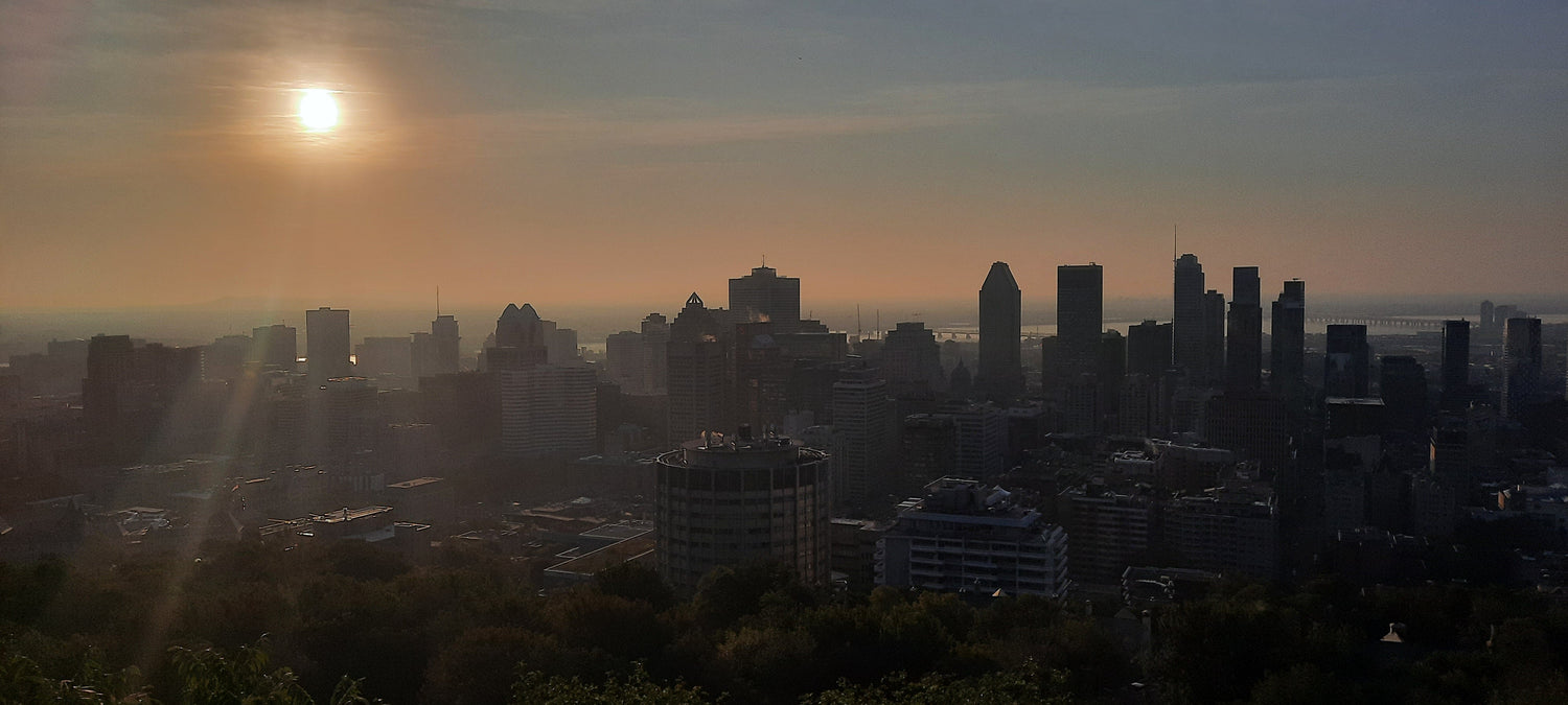 Lever De Soleil Sur Le Mont-Royal 13 Août 2021 6H49 Dans Smog Montreal