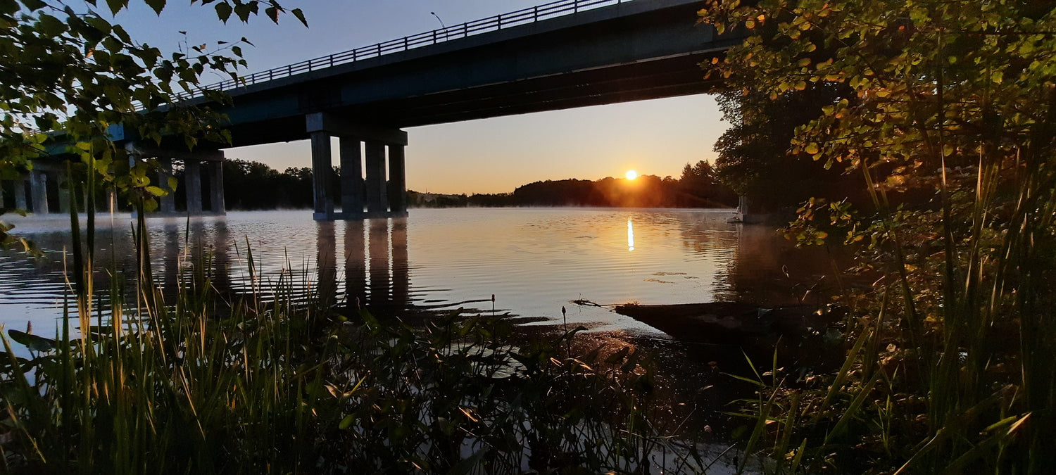 Soleil Du 16 Août 2021 6H18 (Vue K1)  Pont Jacques Cartier De Sherbrooke Et Rivière Magog