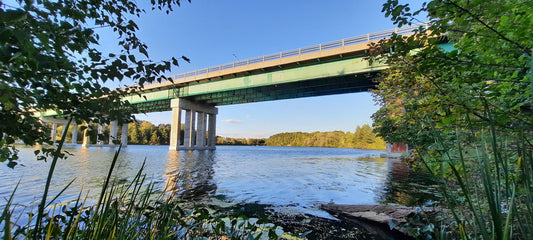 12 Septembre 2021 18H06 (Vue K1) Rivière Magog Sherbrooke. Pont Jacques Cartier