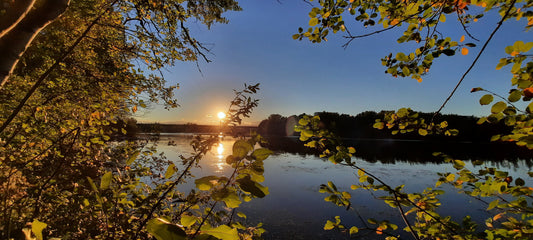 Coucher De Soleil Du 24 Septembre 2021 18H11 (Vue 0) Rivière Magog À Sherbrooke. Pont Jacques