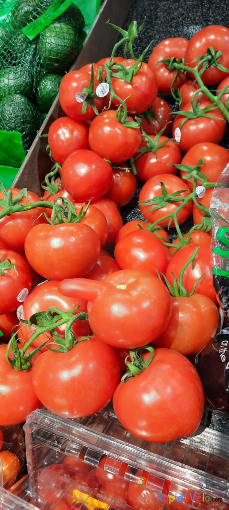 2022-06-07 Trouve La Tomate Spéciale Au Iga