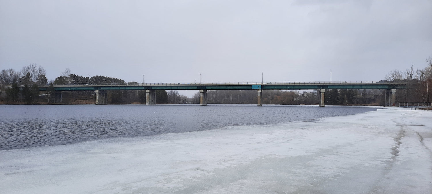 2022-03-27 Le Pont Jacques-Cartier De Sherbrooke