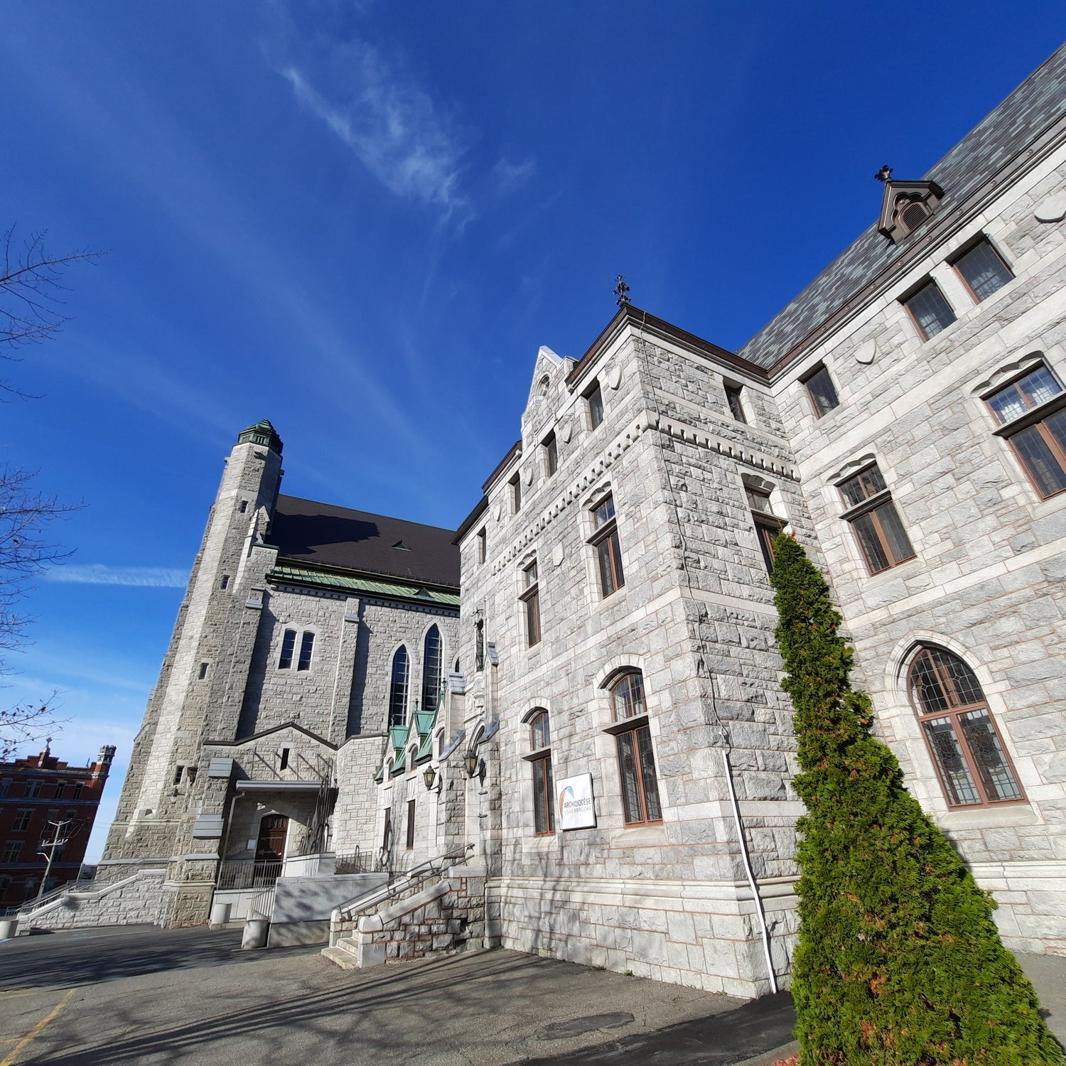 Jour 69 - Dernière Visite De Sherbrooke Avant Le Grand Départ (Vue T1)