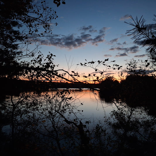 2024-10-01 18:59 Le crépuscule d'octobre (Vue 2.3)