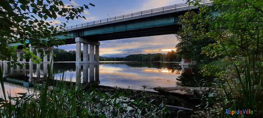23 Août 2021 6H29 (Vue K1) Pont Jacques Cartier De Sherbrooke Et Rivière Magog