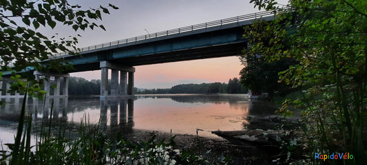Aube Du 21 Août 2021 (Vue K1) 6H15 Pont Jacques Cartier De Sherbrooke Et Rivière Magog