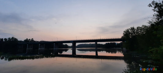 Aube Du 21 Août 2021 (Vue T1) 6H10 Pont Jacques Cartier De Sherbrooke Et Rivière Magog