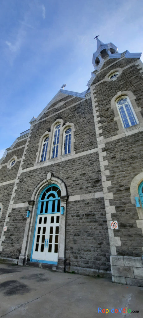 Eglise De La Paroisse St-Jean L’evangéliste À Thurso