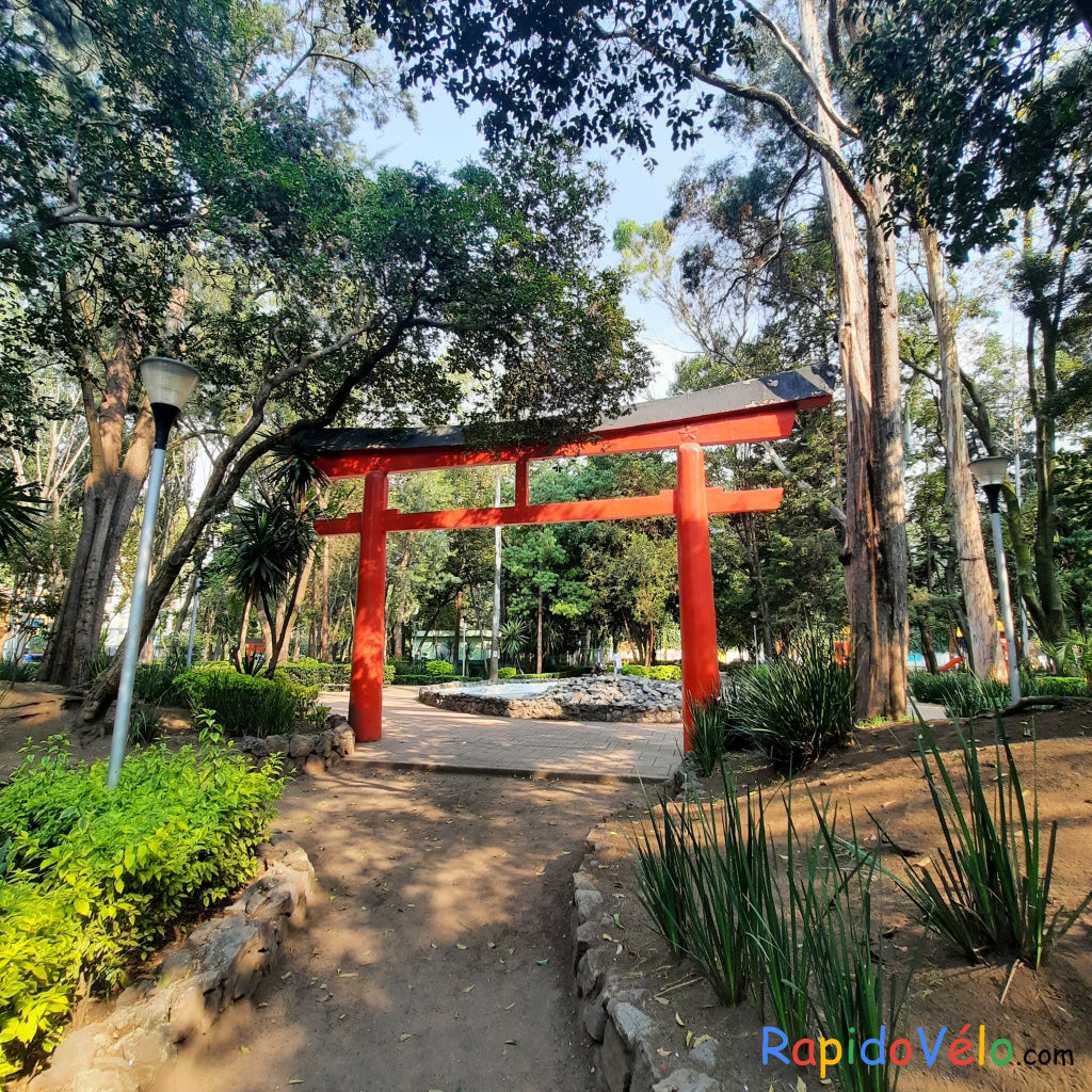 Parque Masayoshi Ohira (4 Photos)