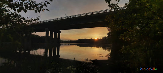 Soleil Du 19 Août 2021 6H20 (Vue K1)  Pont Jacques Cartier De Sherbrooke Et Rivière Magog