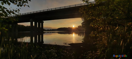 Soleil Du 19 Août 2021 6H20 (Vue K1)  Pont Jacques Cartier De Sherbrooke Et Rivière Magog