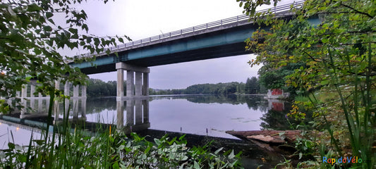 Trouve La Pluie Du 18 Août 2021 6H15 (Vue K1)  Pont Jacques Cartier De Sherbrooke Et Rivière Magog
